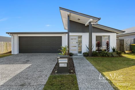 Property photo of 32 Capricorn Crescent Springfield Lakes QLD 4300