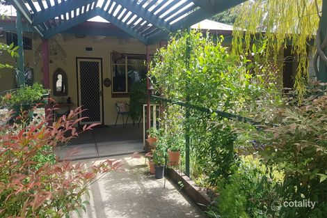 Property photo of 12 Isaacs Avenue Yackandandah VIC 3749