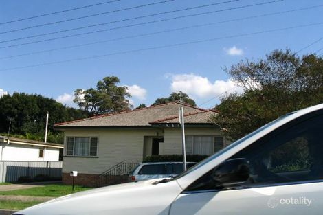 13 Fairfax Rd, Warners Bay, NSW 2282