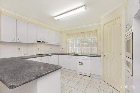 Property photo of 7 Cassandra Crescent Epsom VIC 3551