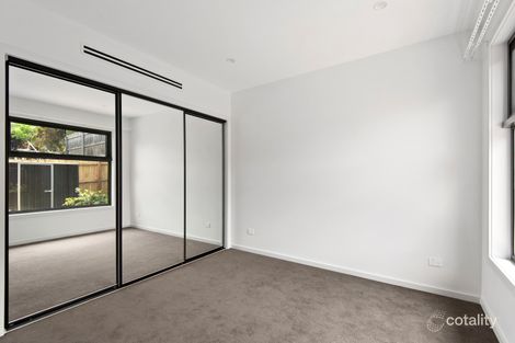 Property photo of 2/341 Elgar Road Surrey Hills VIC 3127