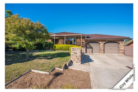 Property photo of 32 Johnstone Circuit Calwell ACT 2905