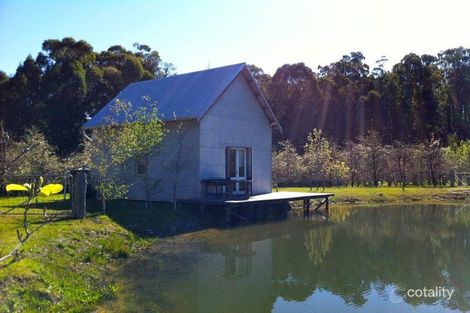 64 Newton St, Dwellingup, WA 6213