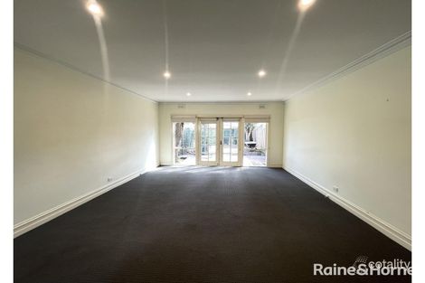 Property photo of 50 Bank Street Ascot Vale VIC 3032