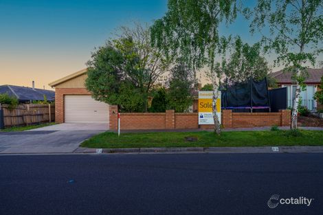Property photo of 82 Waverley Park Drive Cranbourne North VIC 3977