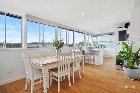 Property photo of 3 Blackbutt Parade Kotara South NSW 2289
