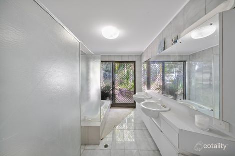 Property photo of 20 Condamine Crescent Helensvale QLD 4212