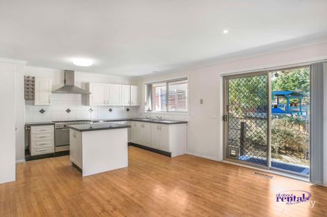 Property photo of 2/92-94 Norfolk Drive Narre Warren VIC 3805