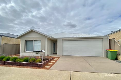 Property photo of 6 Classroom Loop Coolbellup WA 6163