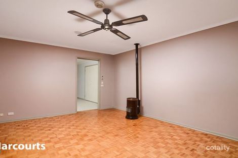 Property photo of 30 Greenwood Drive Carrum Downs VIC 3201
