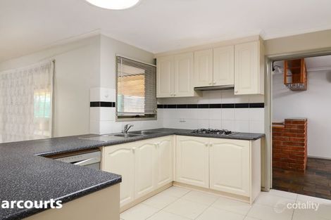 Property photo of 30 Greenwood Drive Carrum Downs VIC 3201