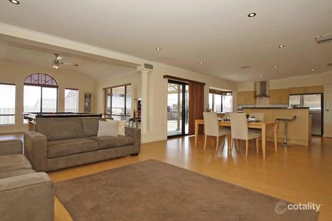Property photo of 4 Stanford Glen Seaford Rise SA 5169