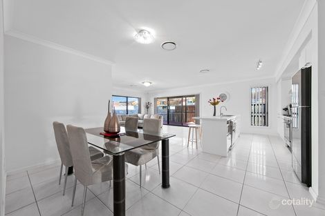 Property photo of 26 De Garis Close Middleton Grange NSW 2171