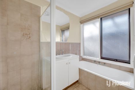 Property photo of 1/130 Coburns Road Melton VIC 3337
