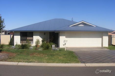 Property photo of 6 Patron Crescent Glenvale QLD 4350