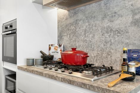 Property photo of 310/50 Kambrook Road Caulfield North VIC 3161