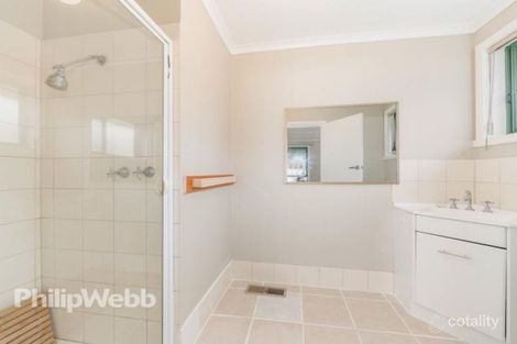 Property photo of 25 Hendra Grove Ringwood VIC 3134