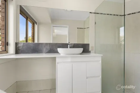 Property photo of 11 Birchley Street Chapel Hill QLD 4069