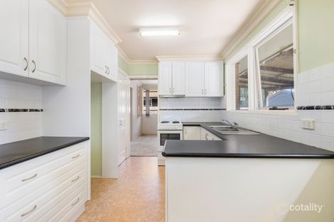 Property photo of 8 Queens Court Werribee VIC 3030