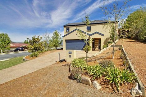 Property photo of 1 Minda Place Jerrabomberra NSW 2619