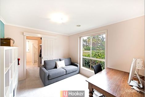 Property photo of 30 Unaipon Avenue Ngunnawal ACT 2913
