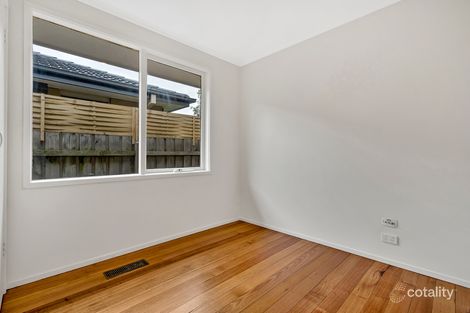 Property photo of 10 Durham Close Craigieburn VIC 3064