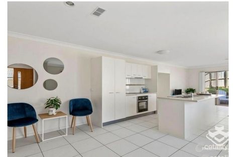 Property photo of 16 Bellagio Crescent Coomera QLD 4209