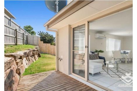Property photo of 16 Bellagio Crescent Coomera QLD 4209