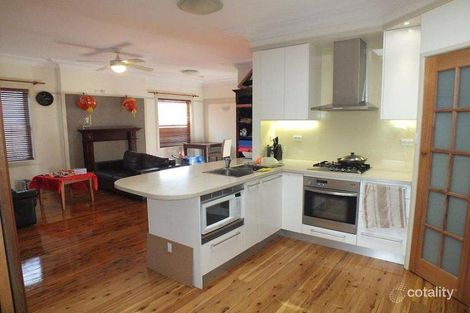 Property photo of 15 Windsor Parade North Narrabeen NSW 2101
