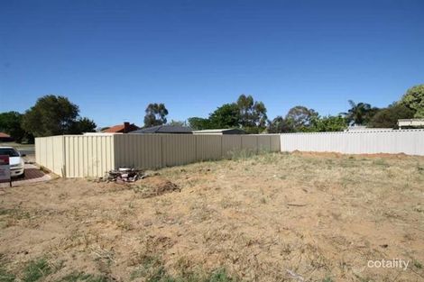 5b Walter St, Carey Park, WA 6230