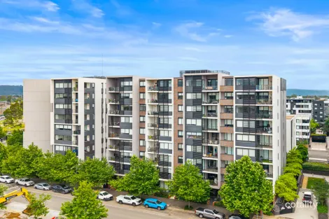 307/81b Lord Sheffield Cct, Penrith, NSW 2750