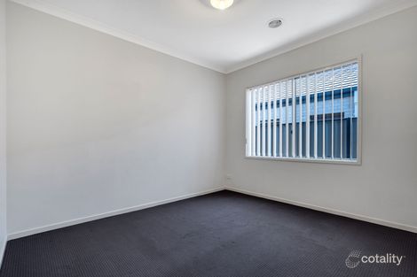 Property photo of 25 Domain Way Craigieburn VIC 3064