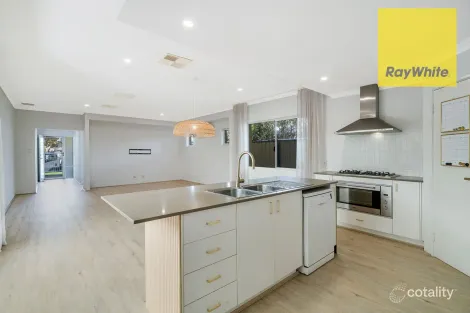 Property photo of 21 Atra Avenue Tapping WA 6065
