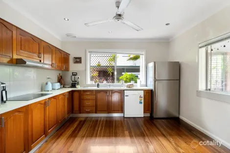 Property photo of 9 Mona Street Whitfield QLD 4870