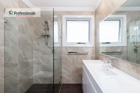 Property photo of 2B Canary Close St Clair NSW 2759