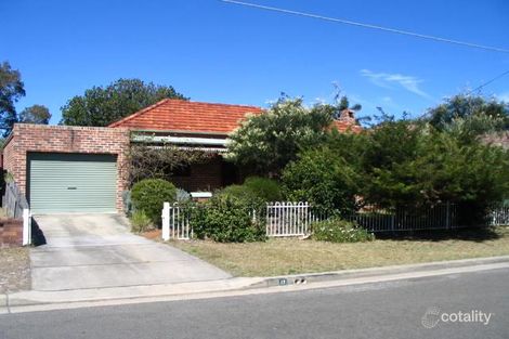 17 Warburton St, Chifley, NSW 2036