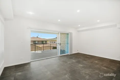 Property photo of 13 Solstice Drive Dunmore NSW 2529