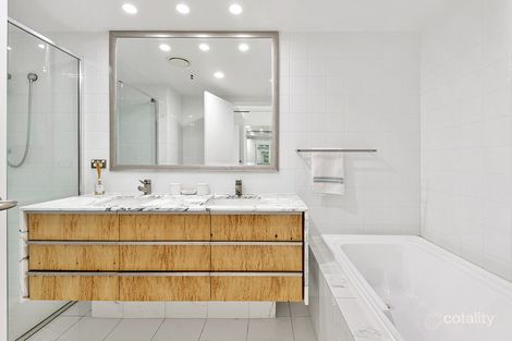Property photo of 2194/1 Lennie Avenue Main Beach QLD 4217