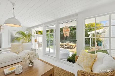 Property photo of 7 Bogan Road Booker Bay NSW 2257
