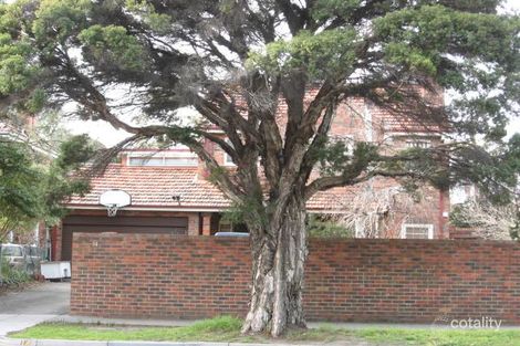 14 Poath Rd, Hughesdale, VIC 3166