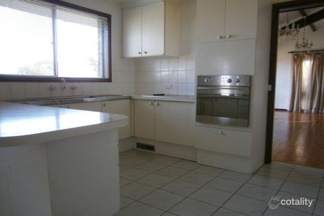 Property photo of 2 Malcolm Place Kambah ACT 2902