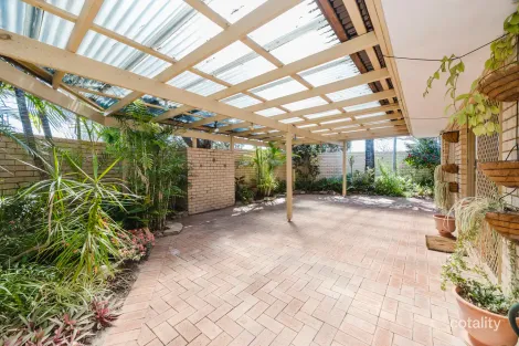 31a Macrae Rd, Applecross, WA 6153