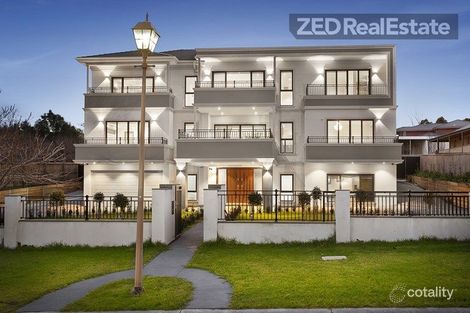 Property photo of 70-72 St Helens Crescent Narre Warren North VIC 3804