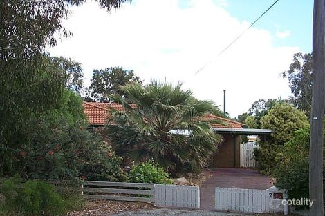 2 Dean St, Kelmscott, WA 6111