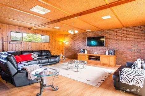 Property photo of 2 Hyde Place Christies Beach SA 5165
