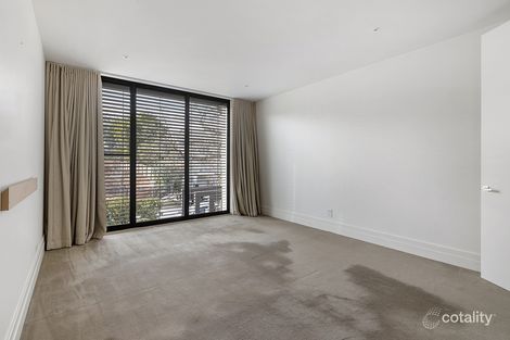 Property photo of 3/29 Tintern Avenue Toorak VIC 3142