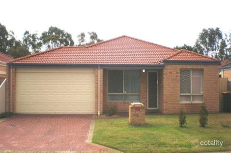 Property photo of 5 Santina Place Queens Park WA 6107