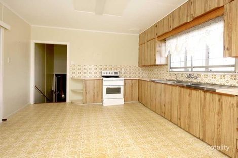 Property photo of 13 Greenham Street Raceview QLD 4305