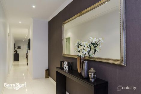 Property photo of 16 Waiben Crescent Point Cook VIC 3030