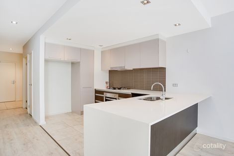 Property photo of 2022/3029 The Boulevarde Carrara QLD 4211